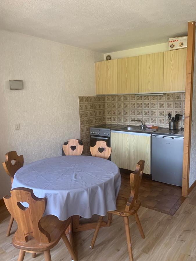 Appartement Avec Acces Piscine- Station- 4 Personnes Saint-Jean-dʼAulps Екстериор снимка